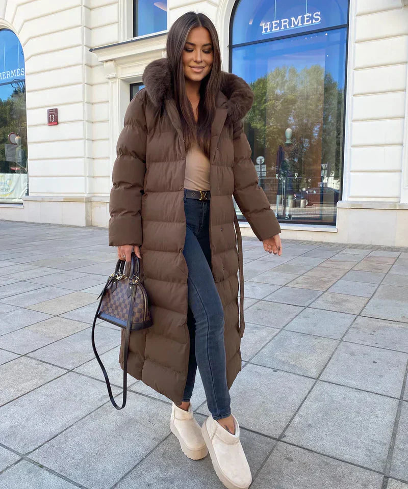 Eleva -  Women's long winter coat with hood