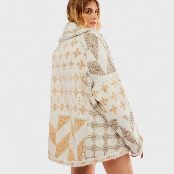 Fenella – Vintage Cardigan with Button-Down Collar and Long Sleeves