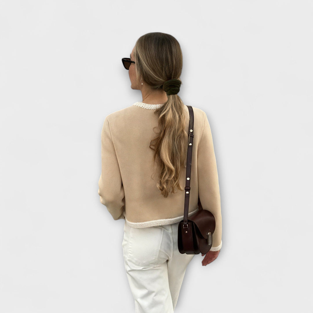 Fayelette - Classic Cardigan with Decorative Pockets