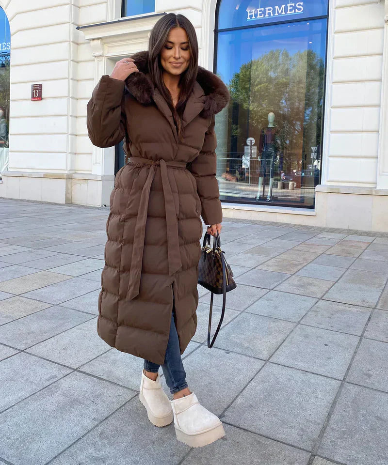 Eleva -  Women's long winter coat with hood