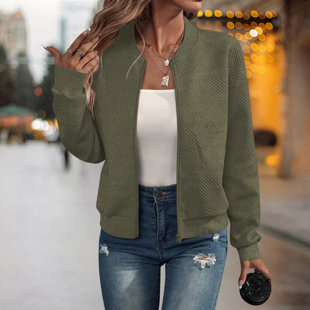 Isolde – Warm and comfortable structured bomber jacket