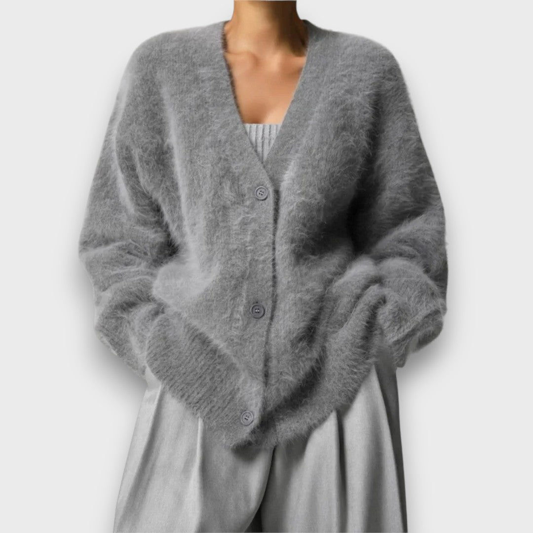 Haloa – Soft Cardigan with Classic Cut