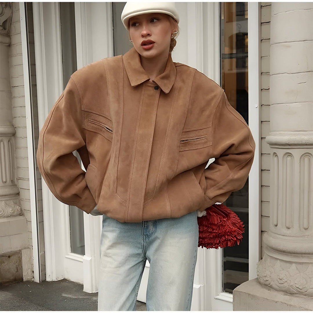 Isabella - Women's coat with artistic design