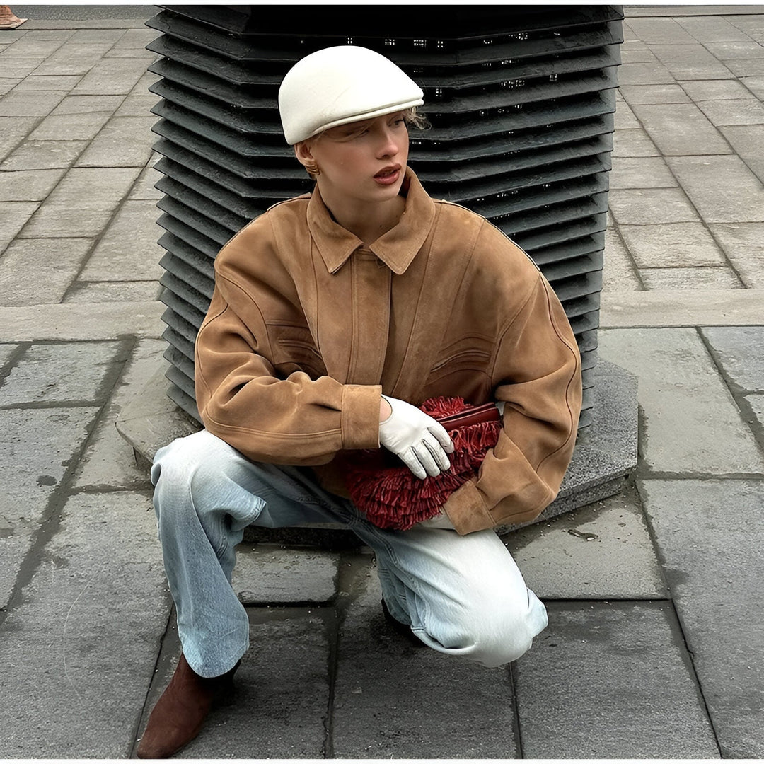 Isabella - Women's coat with artistic design