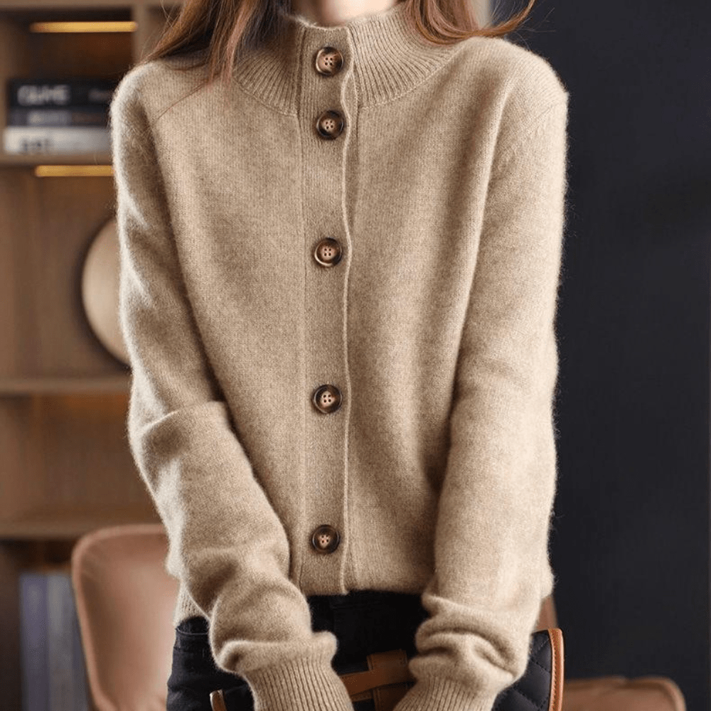 Roderick - Luxurious Knit Cardigan