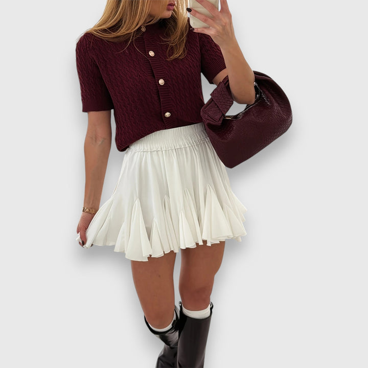 Gwenaelle – Short Cardigan with Buttons