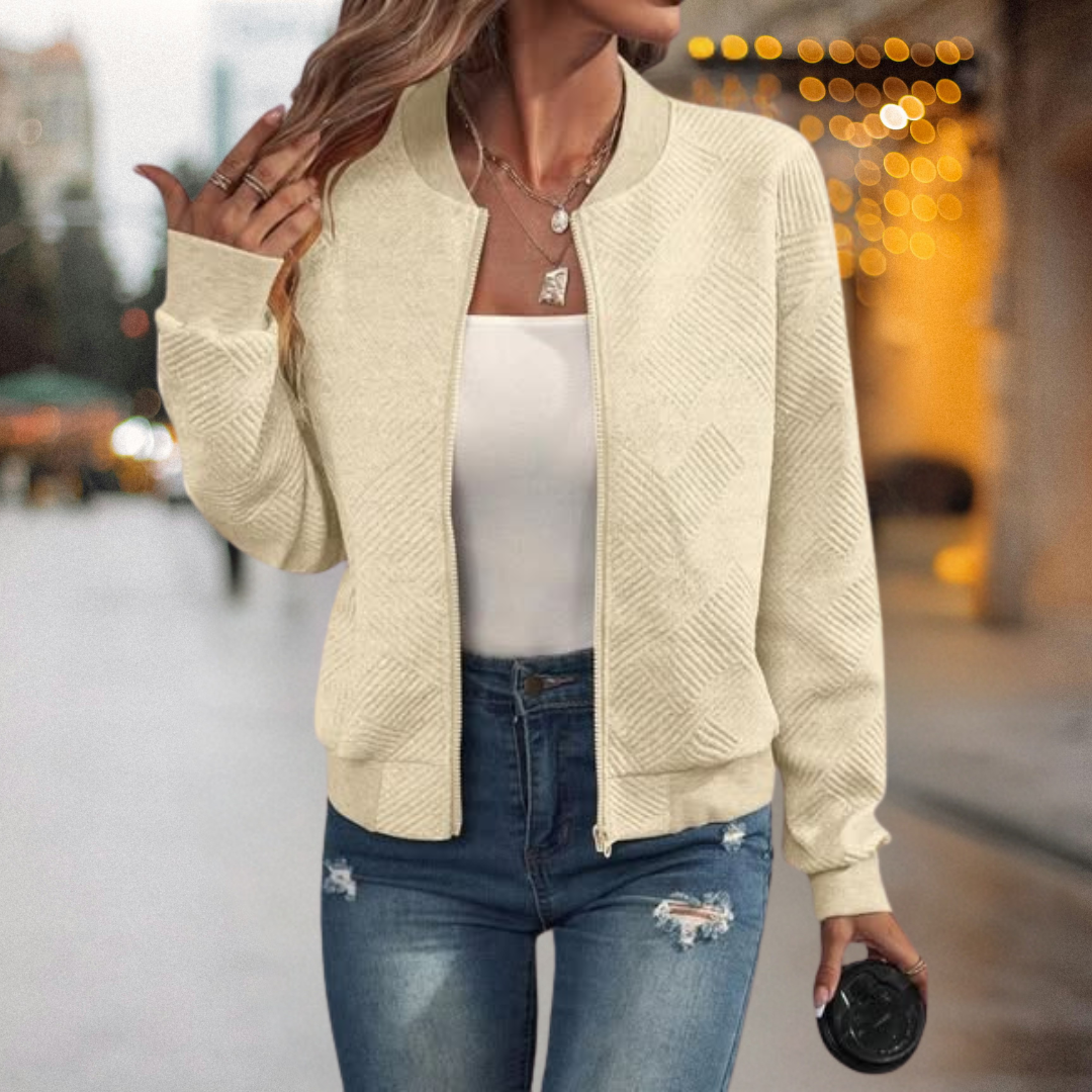 Isolde – Warm and comfortable structured bomber jacket